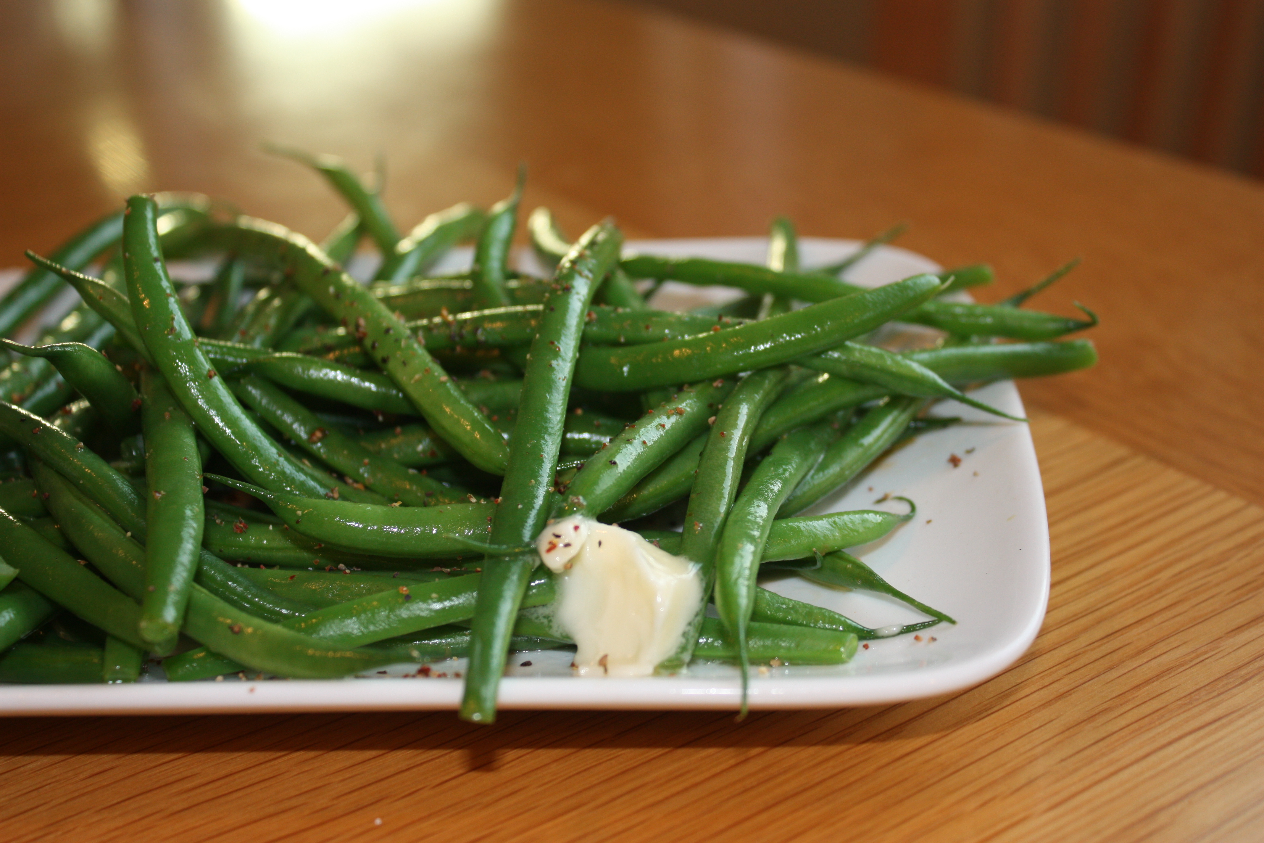 easy green beans with seasoned pepper