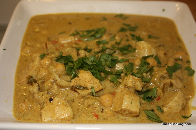 Chicken Curry with Patak’s Mild Curry Paste