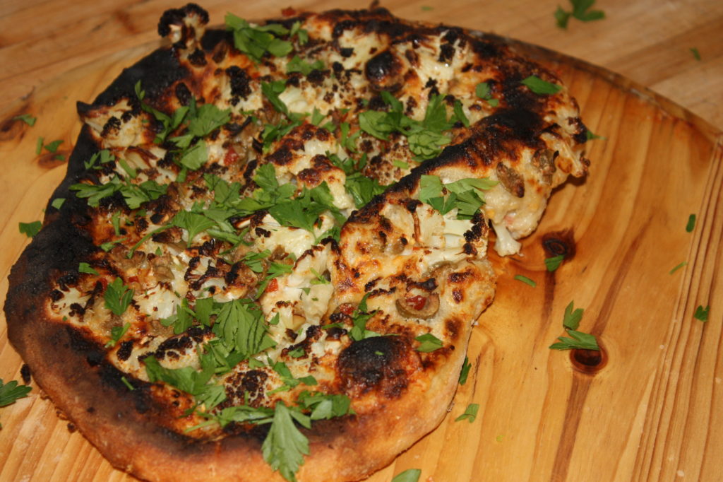 roast cauliflower pizza